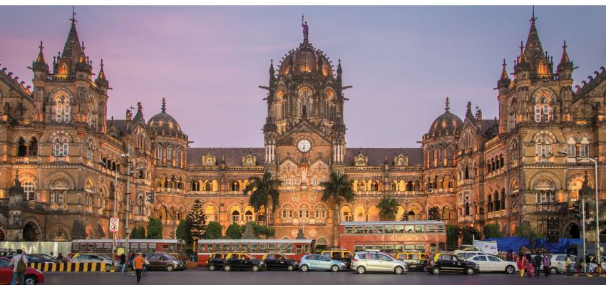 Ahmedabad to Mumbai Distance, Road Trip Insights, and Top Cab Services | Matrix Cab