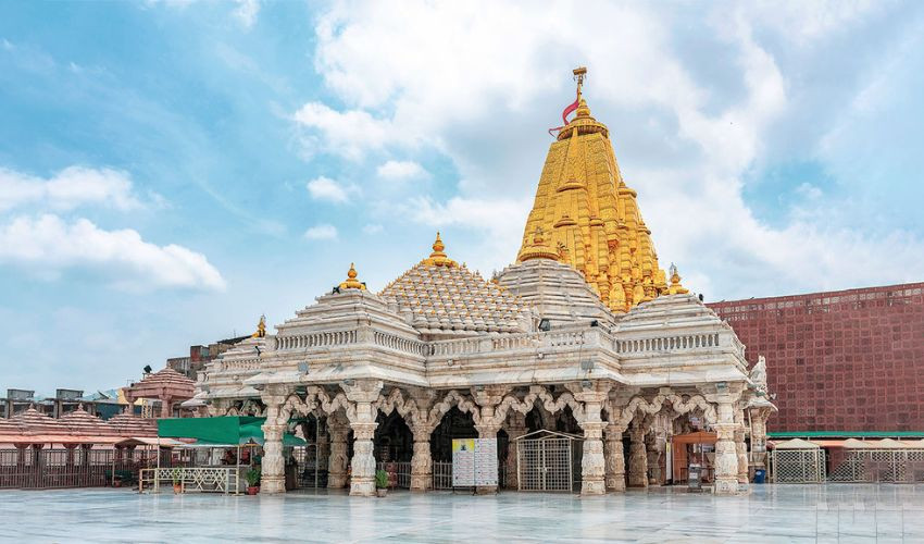 Ahmedabad to Ambaji Distance, Road Trip Tips, and Reliable Taxi Services